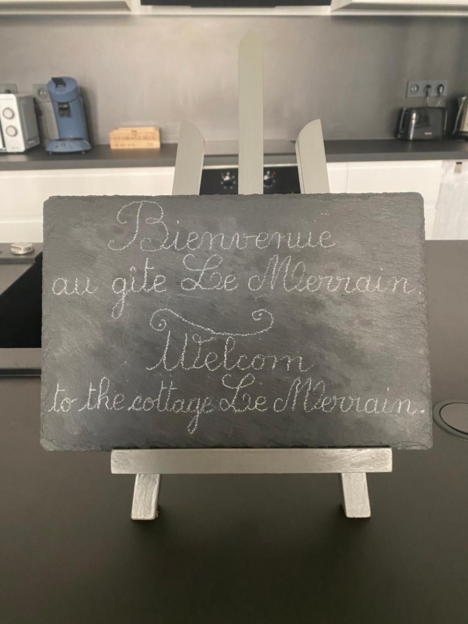 Le Merrain Gite Plein Coeur De Chablis Kültér fotó